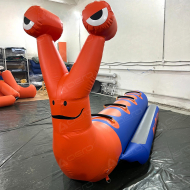 Надувной банан "СКОРОСТНАЯ УЛИТКА" - Производственное предприятие АЭРО - Пневмокаркасные шатры и палатки,  надувные рекламные конструкции, надувные сцены, арки  и пневмокостюмы