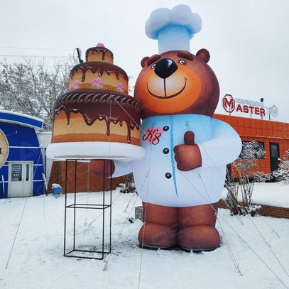 Надувная фигура "Медведь с тортом" для рекламы кондитерской - Производственное предприятие АЭРО - Пневмокаркасные шатры и палатки,  надувные рекламные конструкции, надувные сцены, арки  и пневмокостюмы